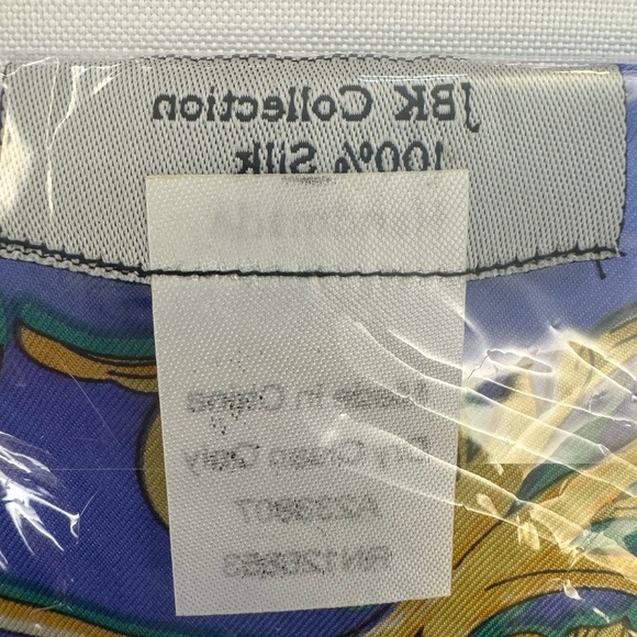 Zodiac Astrology Scarf Jackie Kennedy by Camrose and Kross - Picture 5 of 5